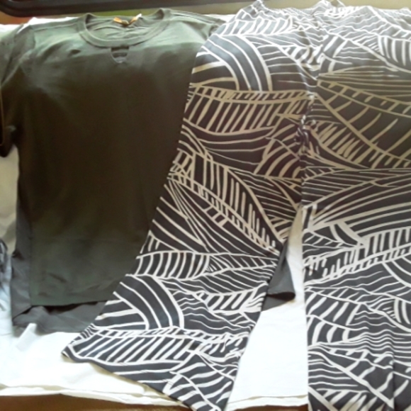 Classy two piece lotī - Picture 1 of 16